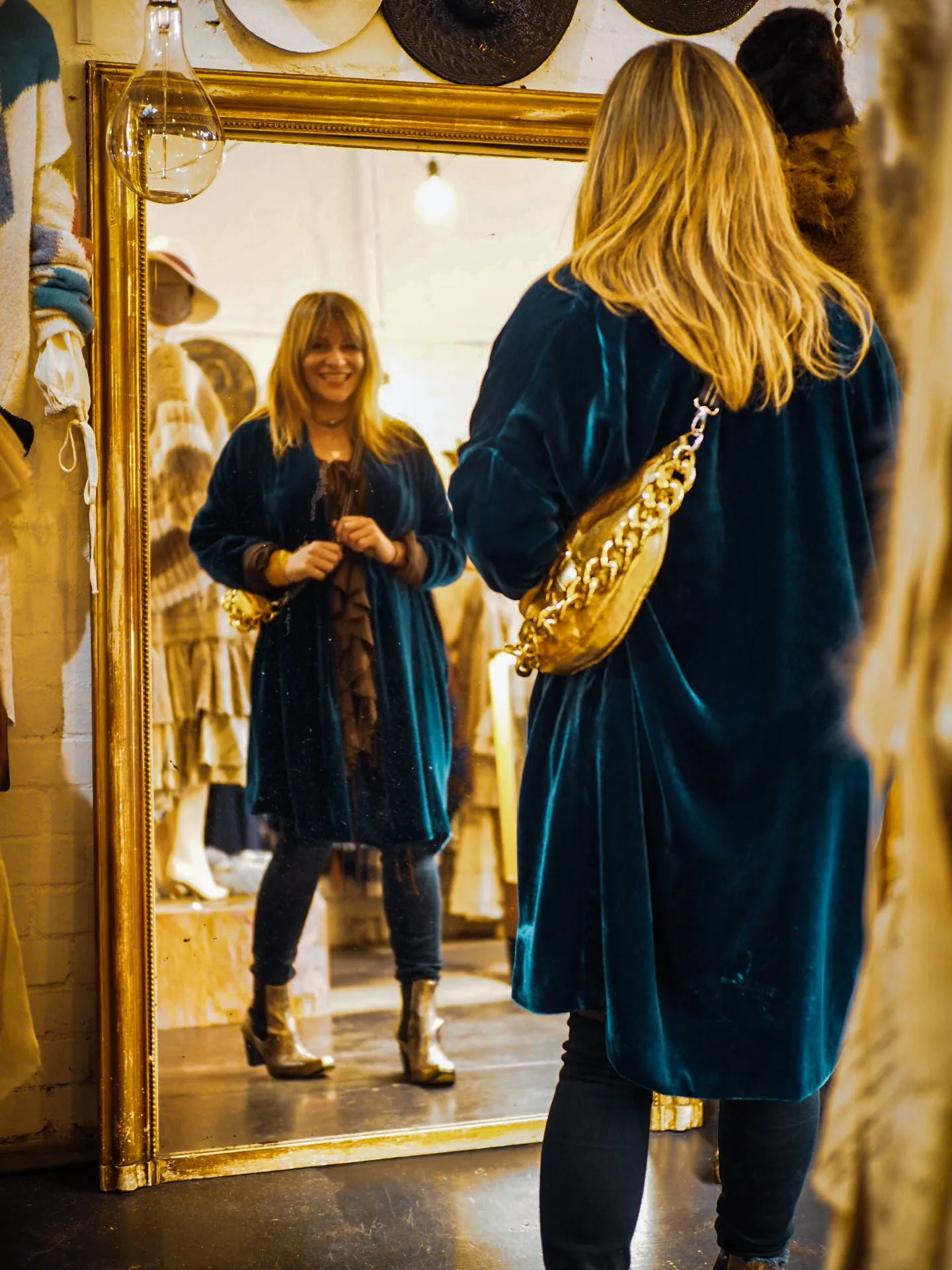 Amano Silk velvet cocoon coat - Midnight Blue