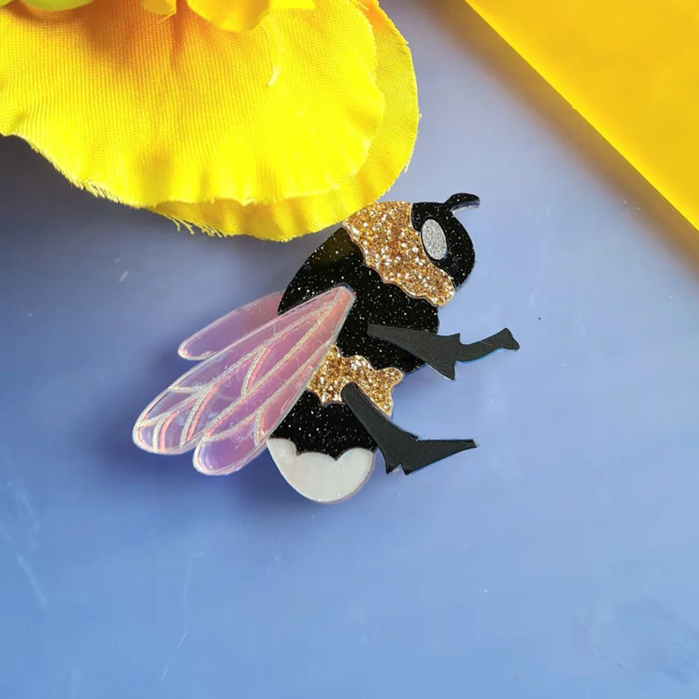 Bumblebee Pin Brooch by Cherryloco