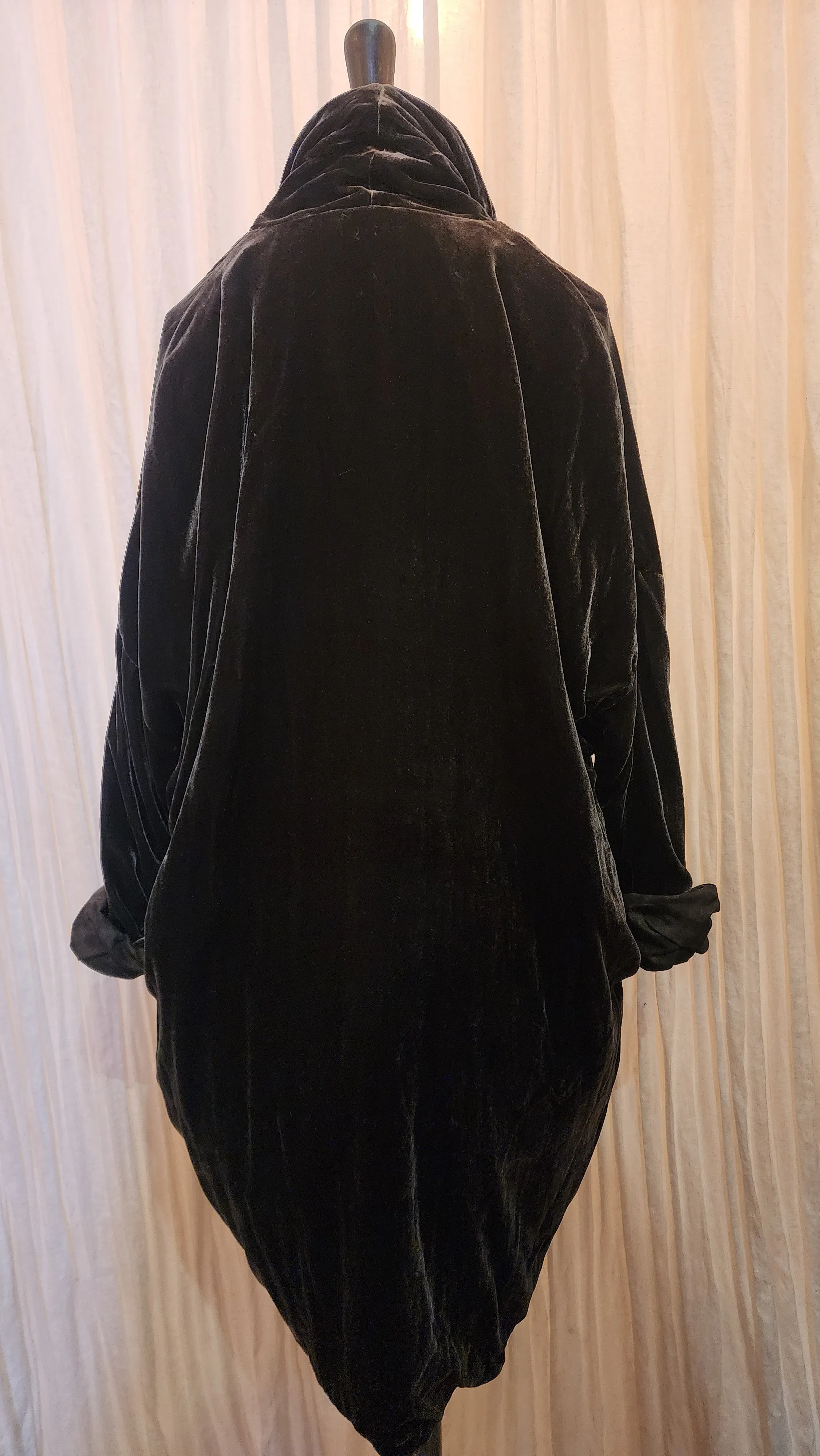 Cocoon coat (Silk velvet ) - Gold
