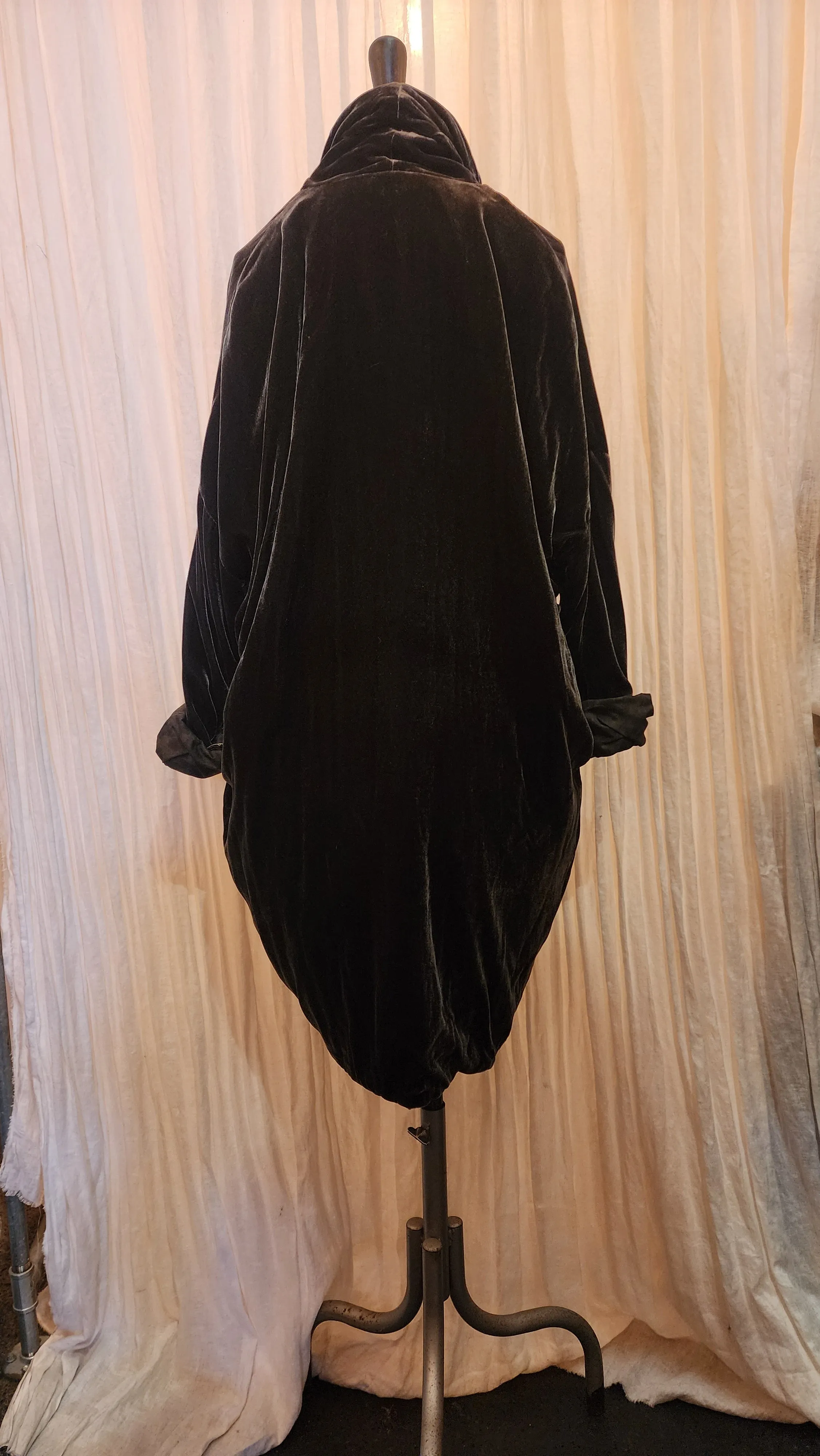 Cocoon coat (Silk velvet ) - Gold