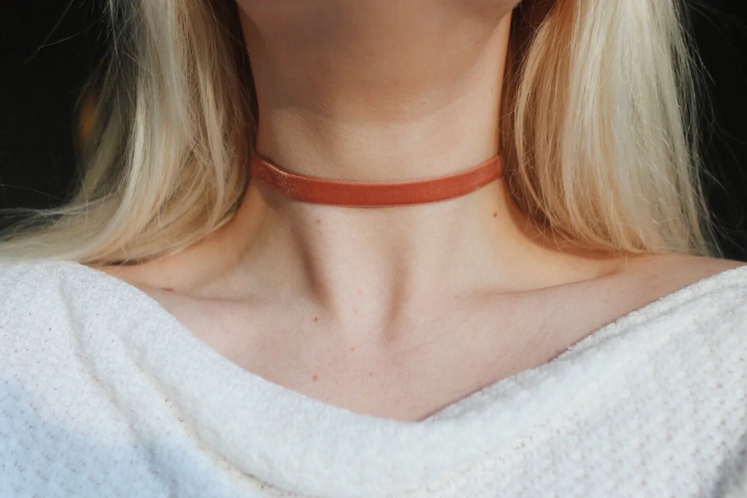 Dusty Rose Mauve Velvet Choker. Grunge, hippie, bohemian choker necklace, 90s choker
