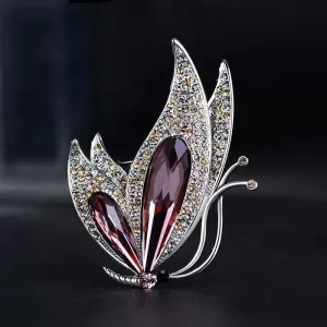 elegant brooch accessory for women also usable as a medal
