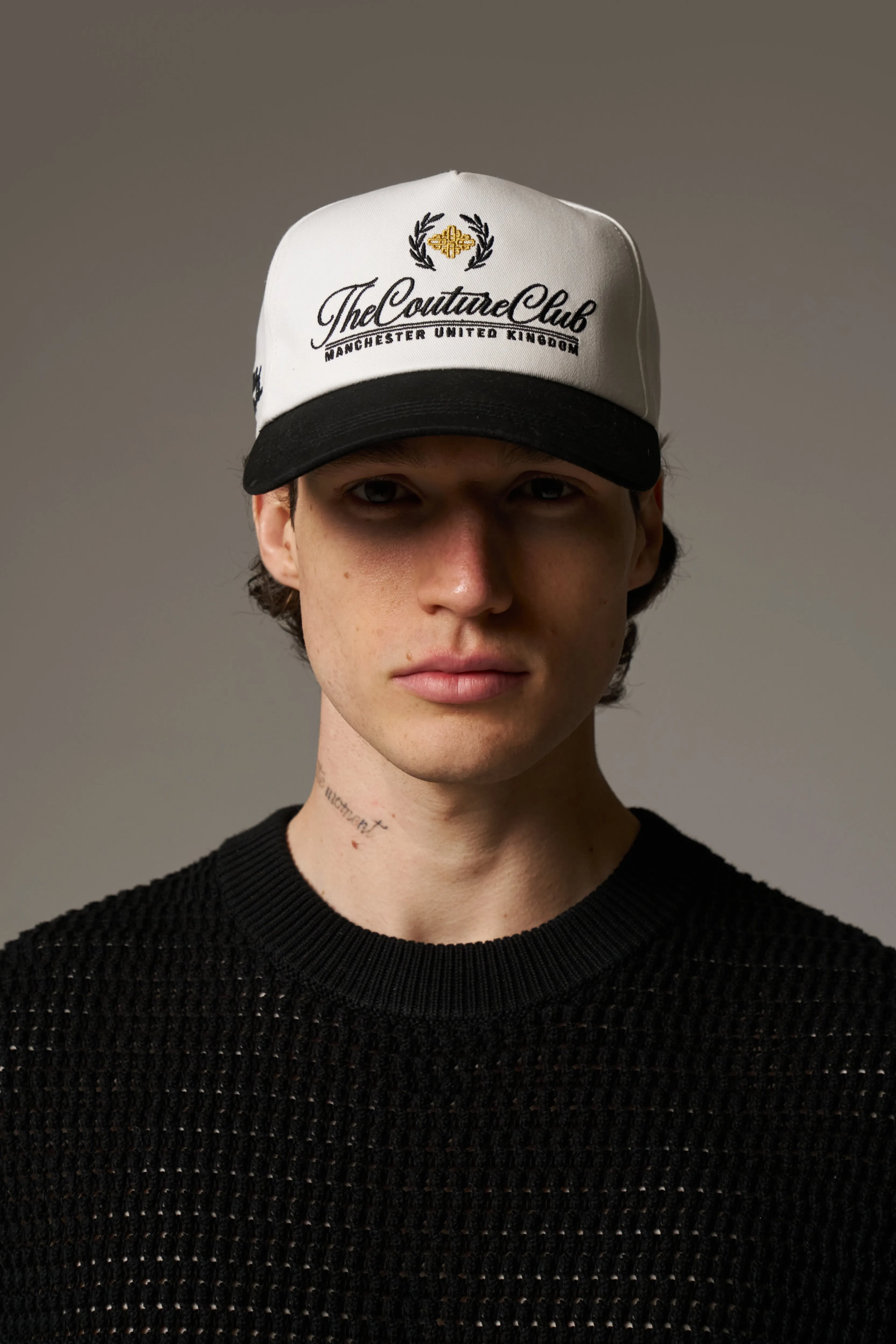 LAUREL EMBROIDERY CAP - BLACK