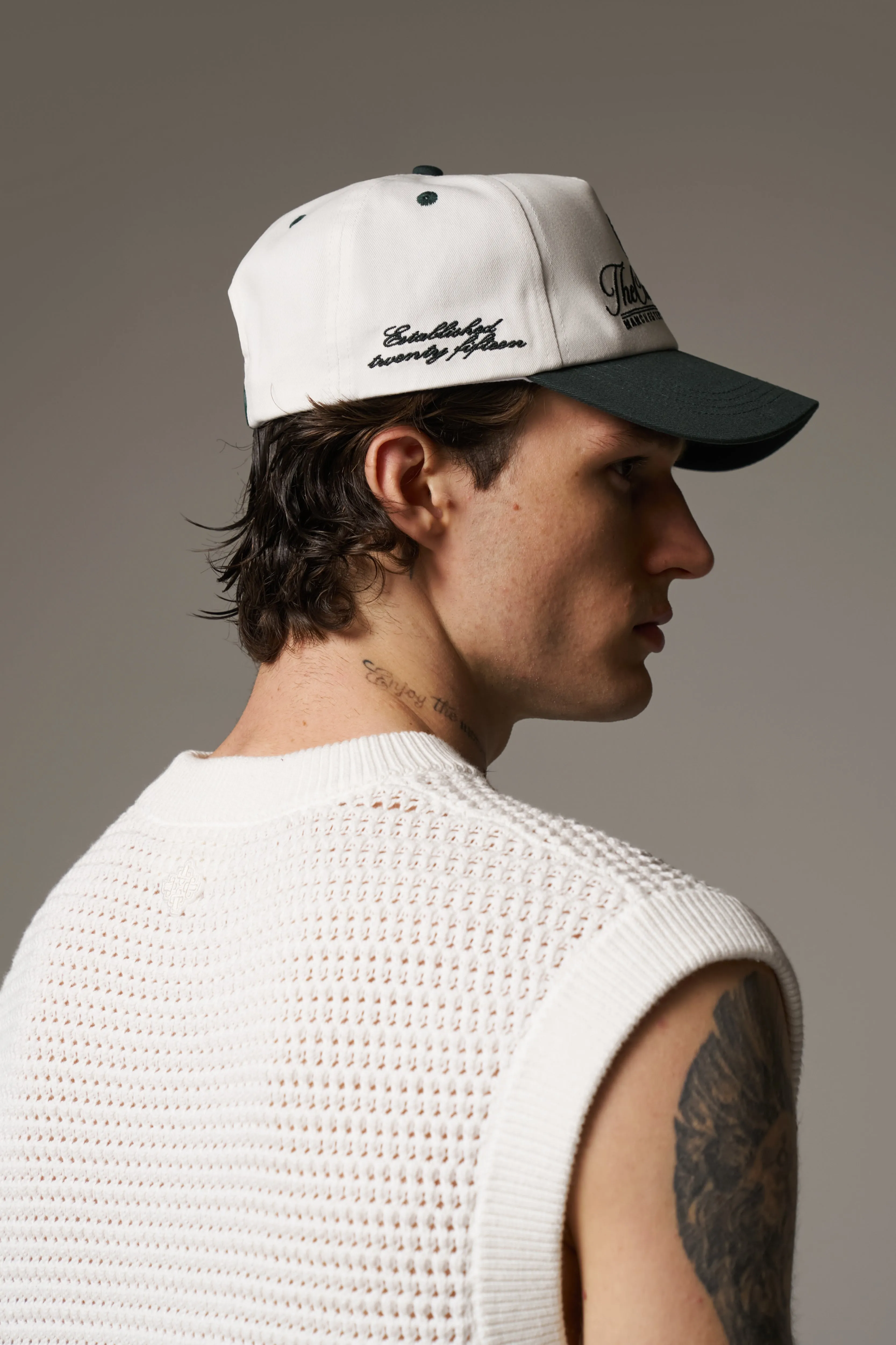 LAUREL EMBROIDERY CAP - FOREST GREEN
