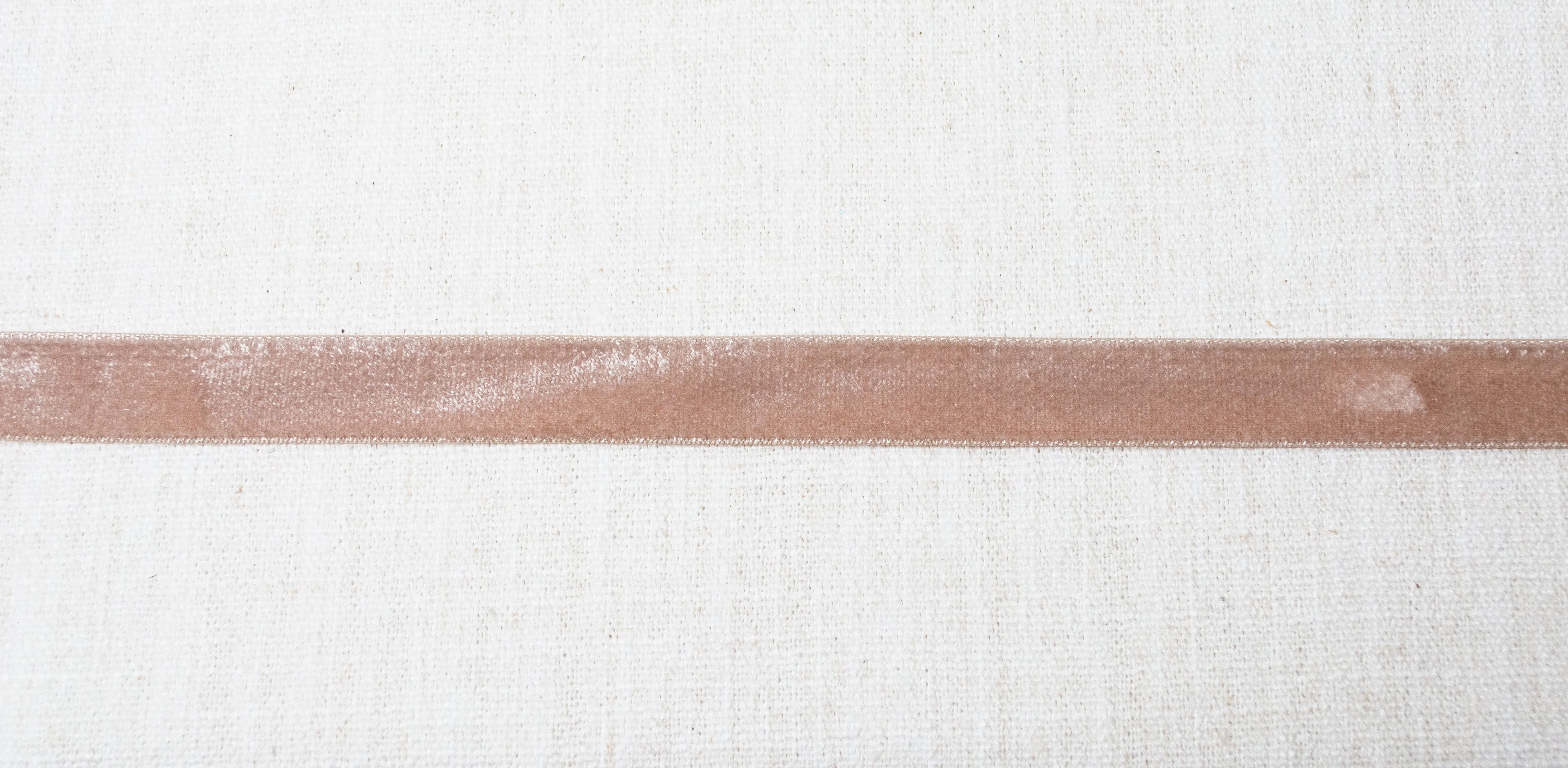 Lustre Velvet Ribbon in Blush