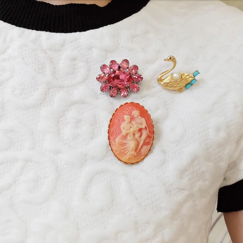 Vintage 1960's Swan Brooch